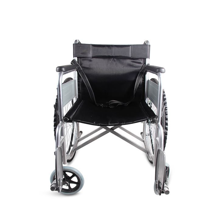 Fauteuil roulant pliant léger avec cadre en acier