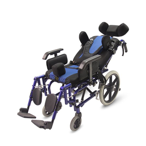 Fauteuil roulant inclinable pour enfants atteints de paralysie cérébrale